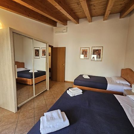 Apartments Eden - Regarda Travel Lazise Exteriör bild