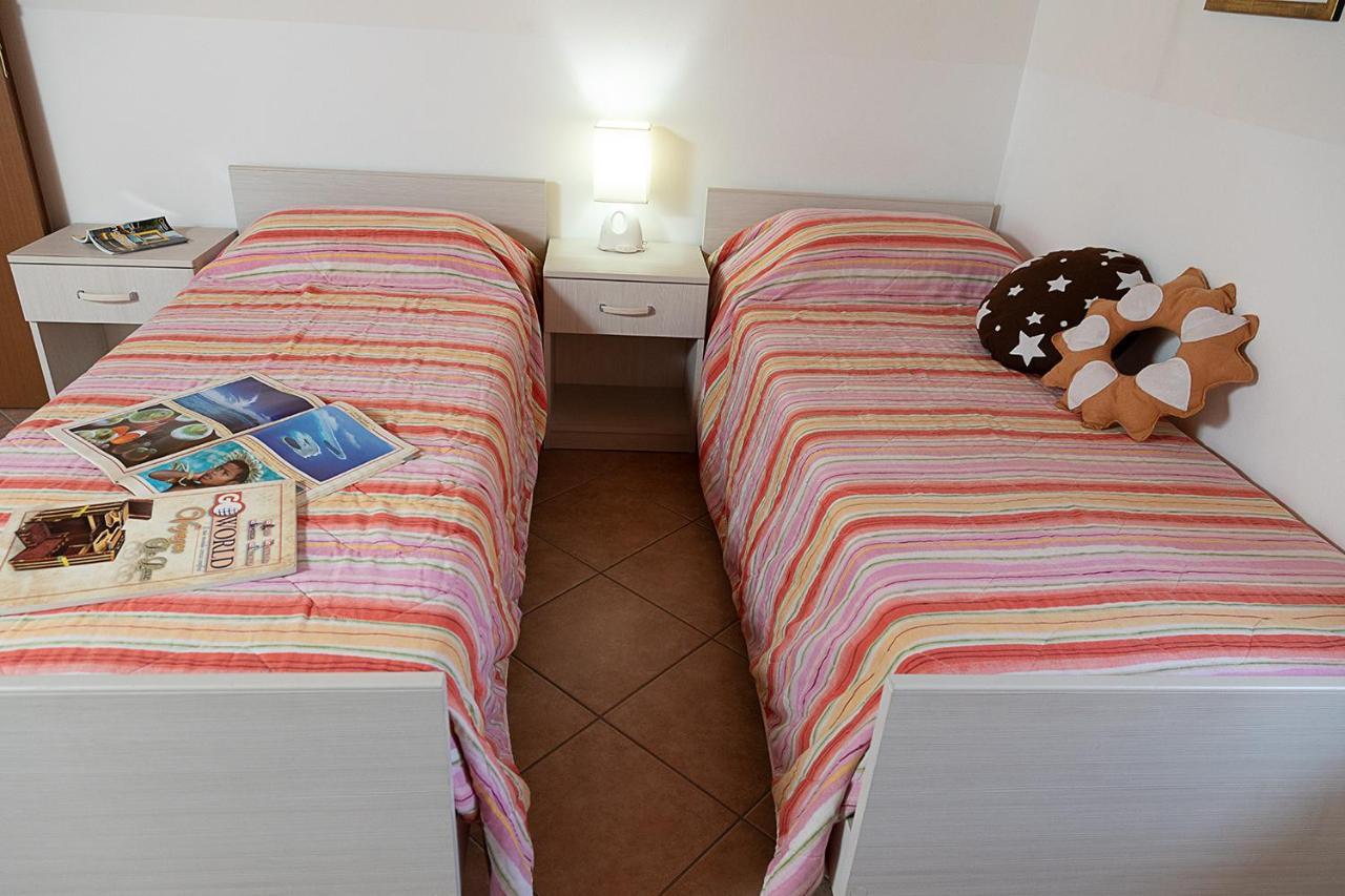 Apartments Eden - Regarda Travel Lazise Exteriör bild